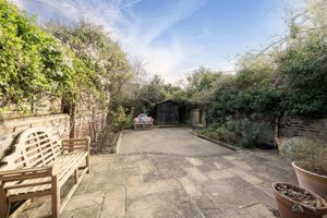 Photo 17- click for photo gallery